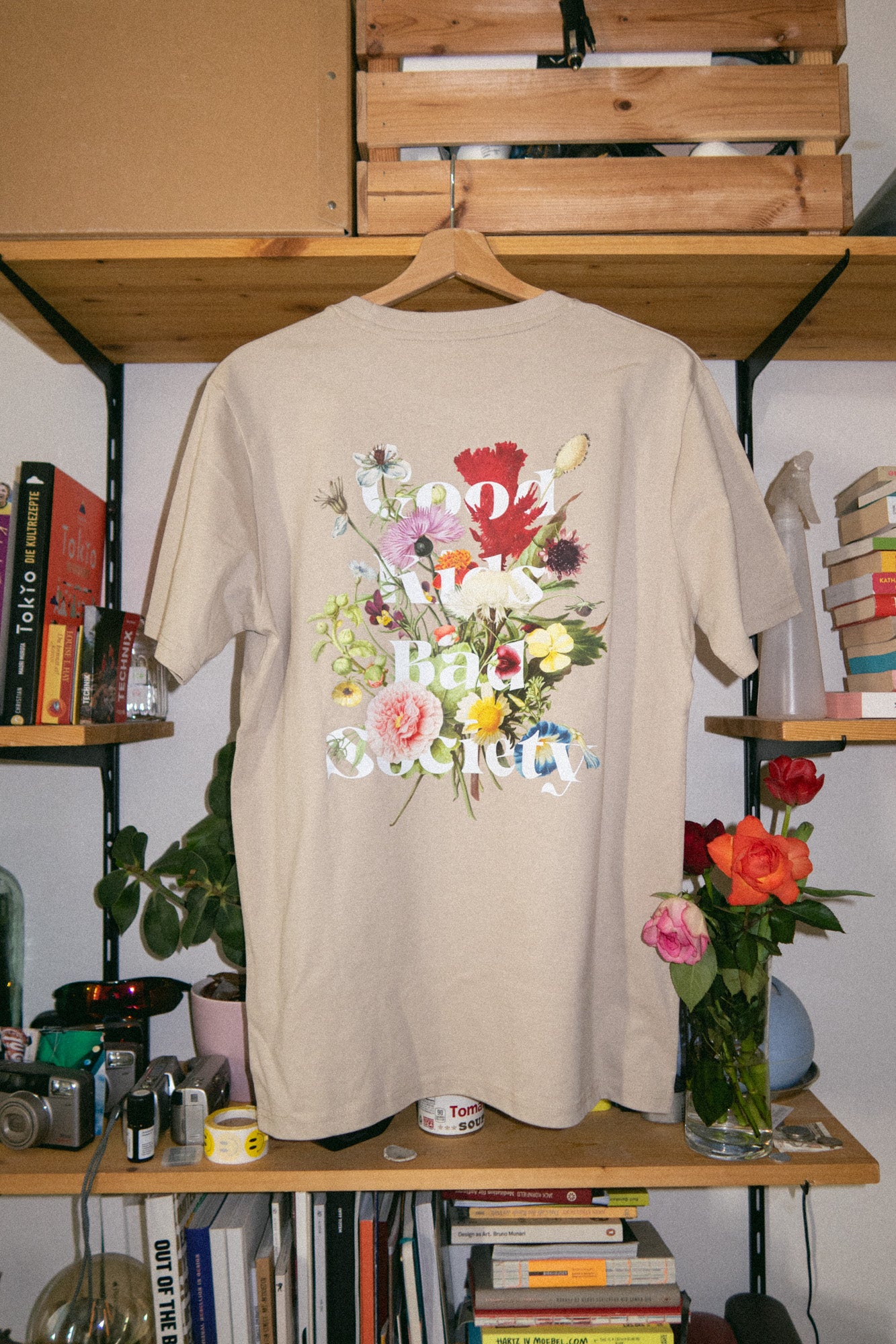 FLOWER BOUQUET OVERSIZED FIT T-SHIRT