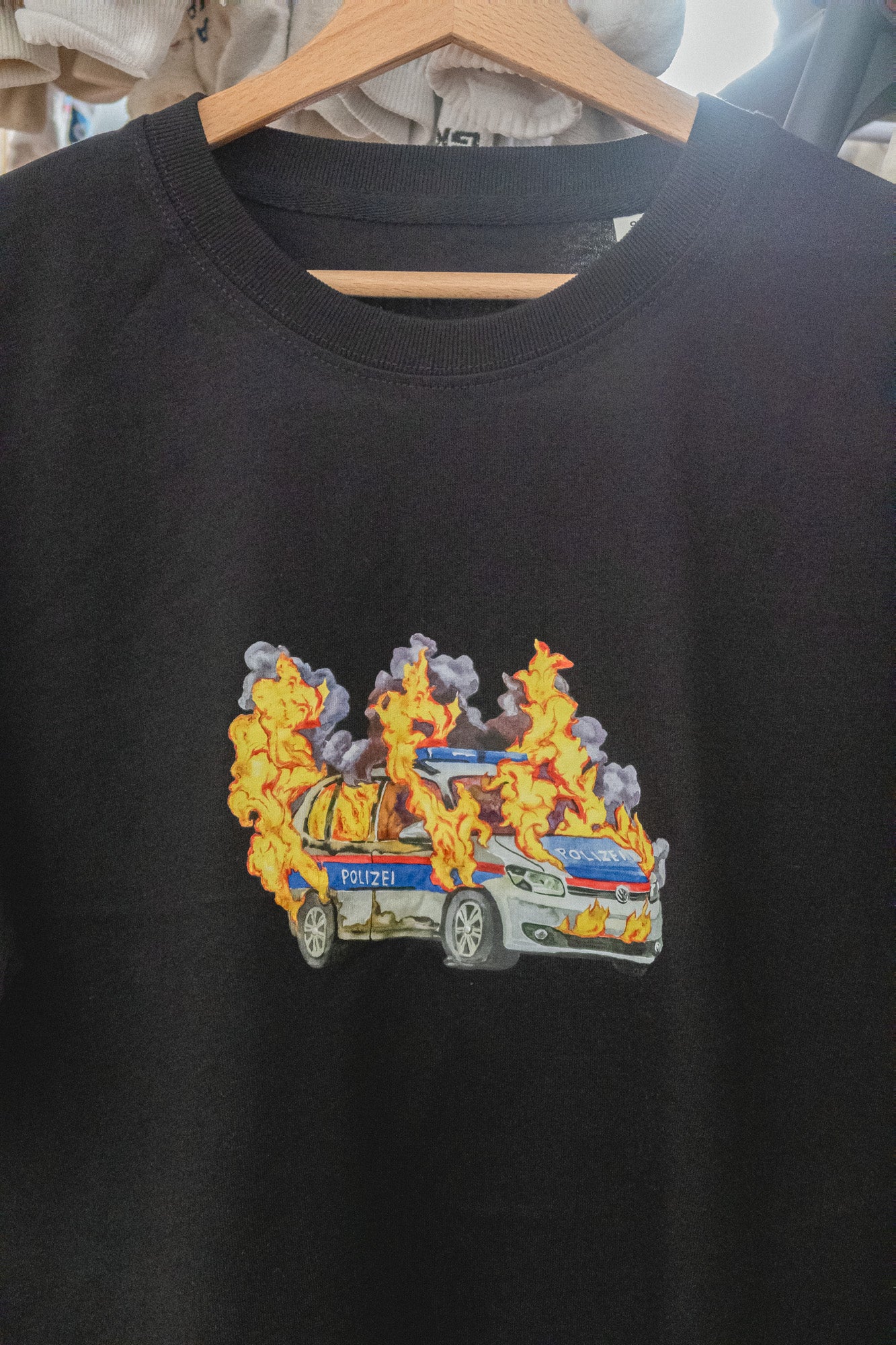 BURNING POLICE CAR LOOSE FIT T-SHIRT