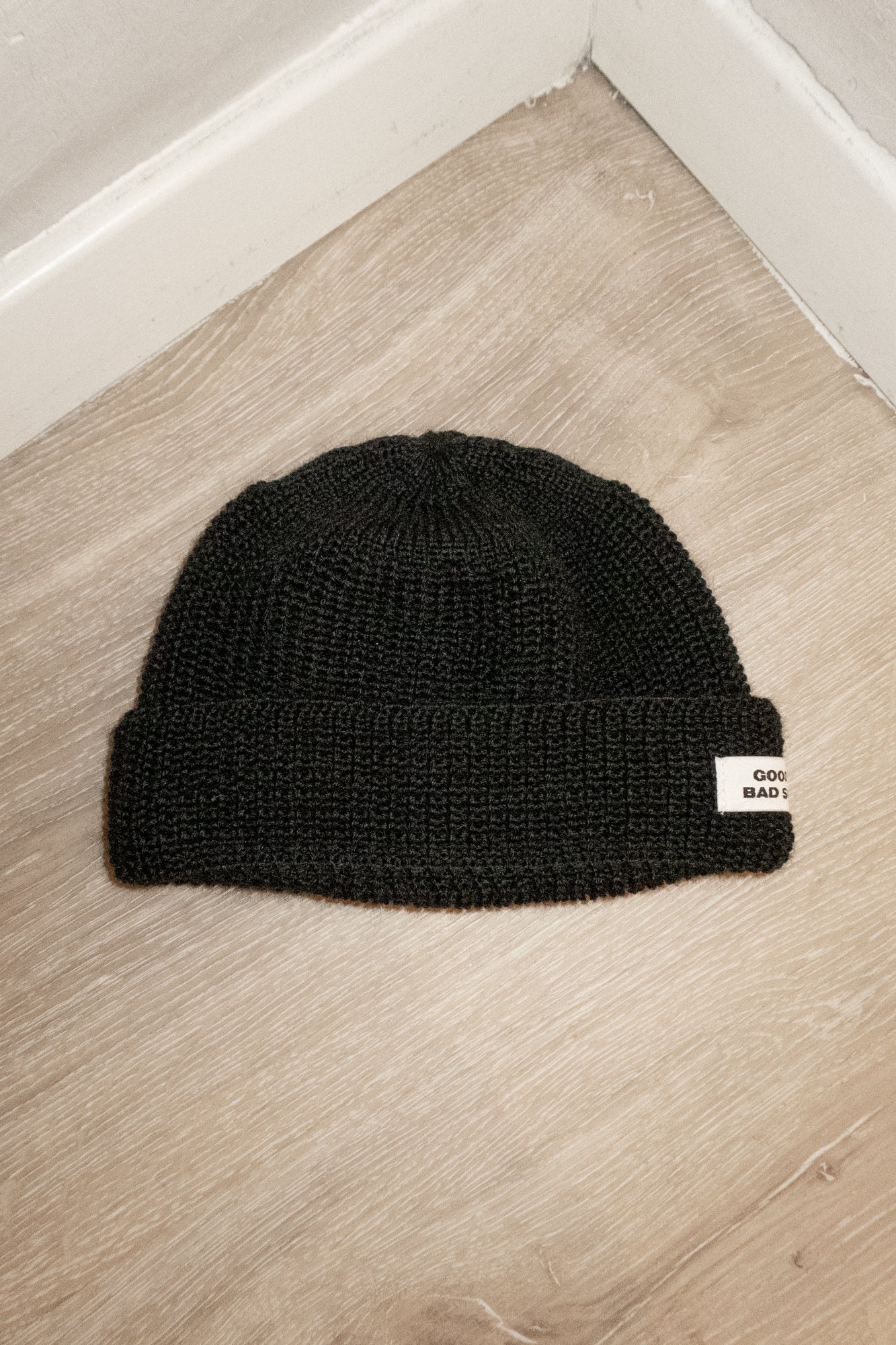 CROPPPED WOOL BEANIE