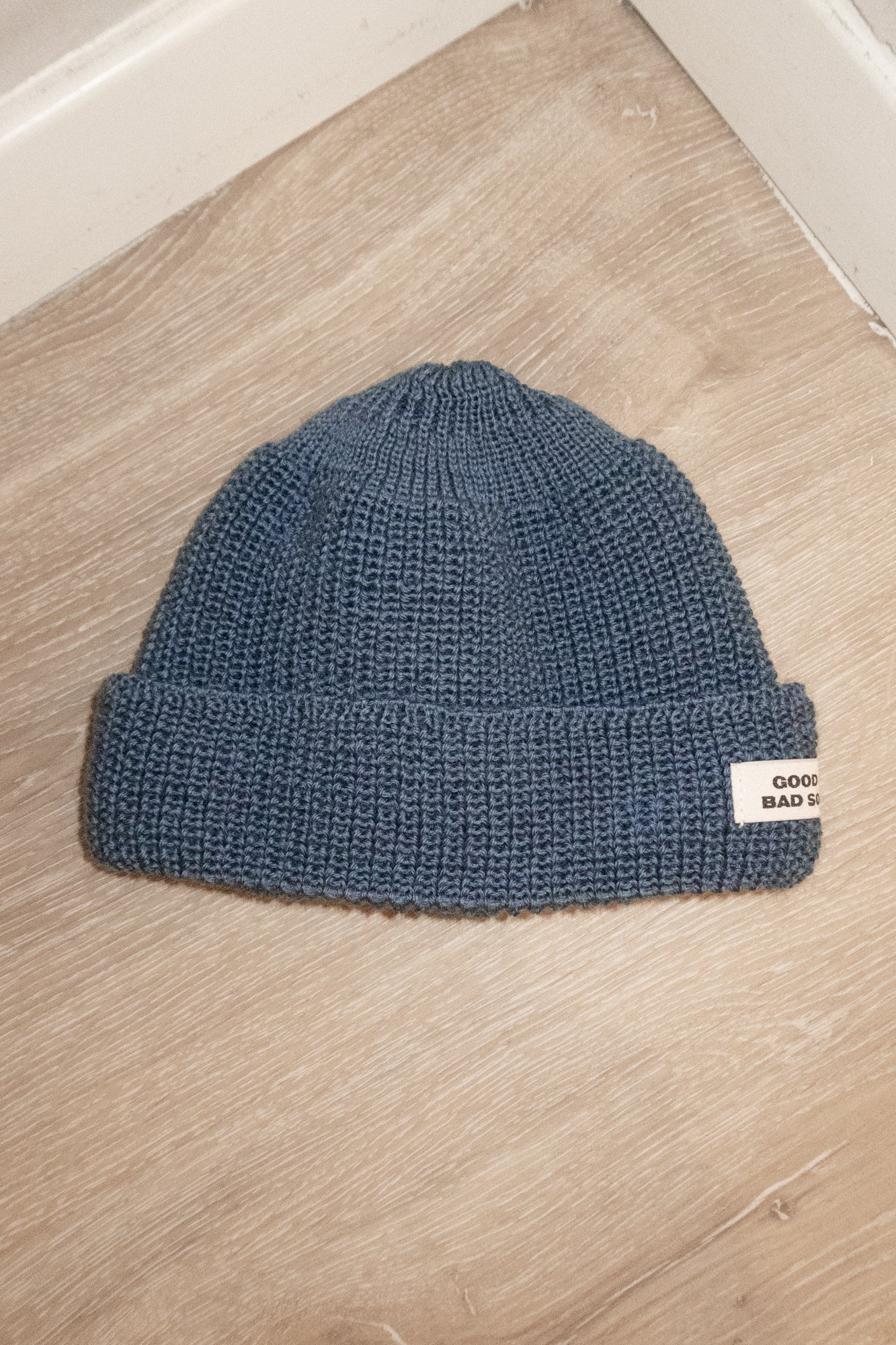 CROPPPED WOOL BEANIE