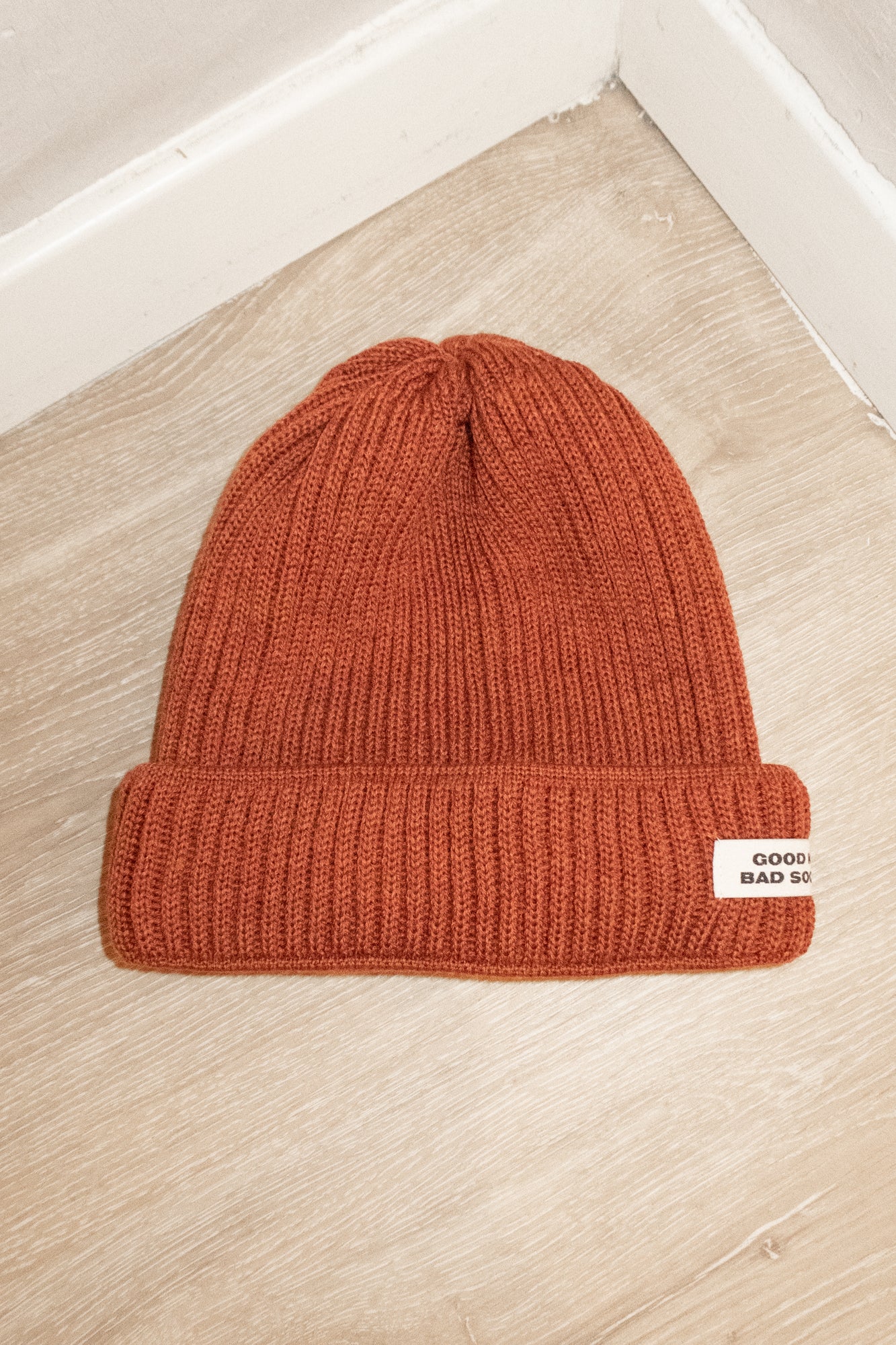RIBBED MERINO WOOL BEANIE