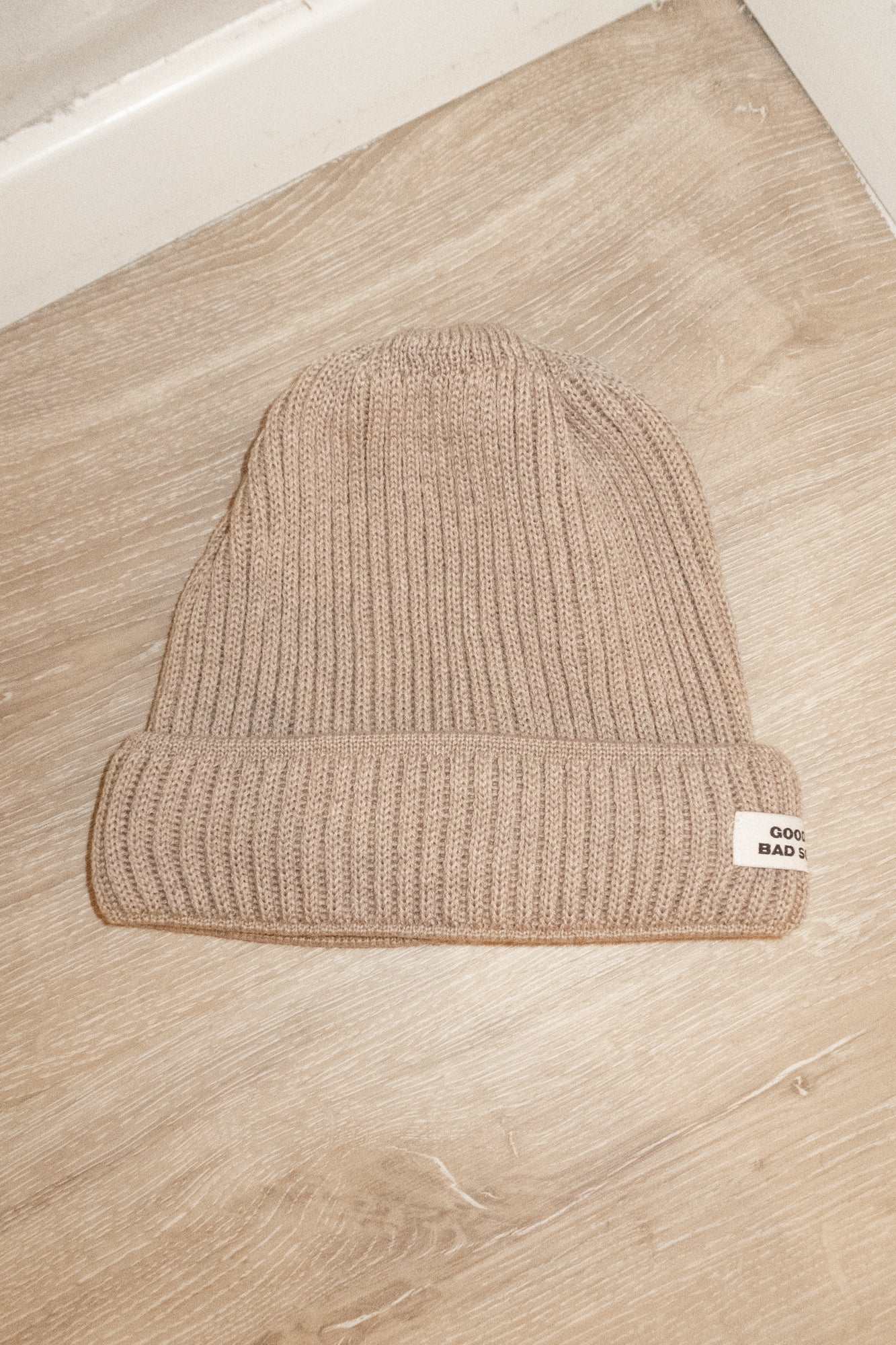 RIBBED MERINO WOOL BEANIE