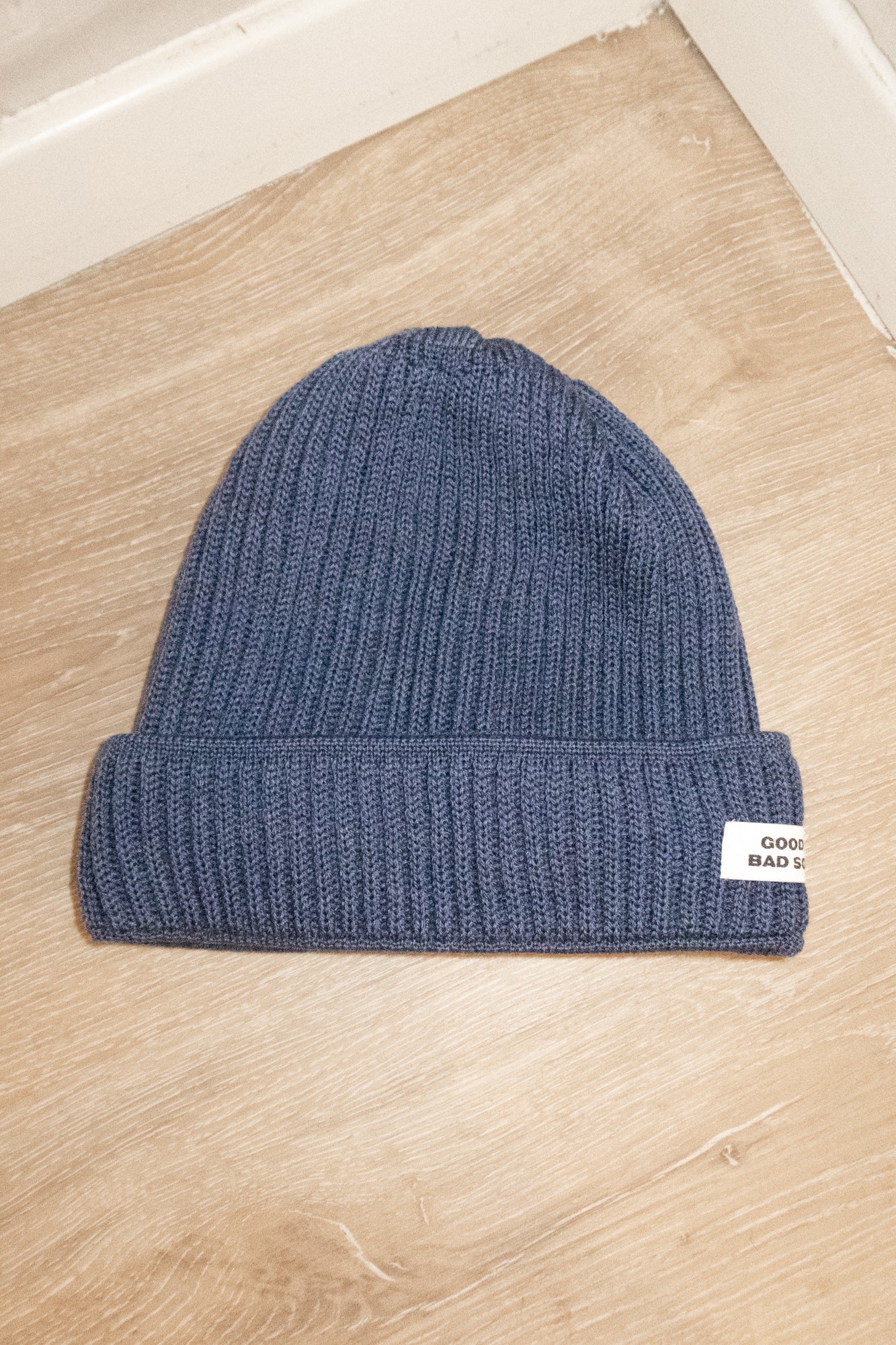 RIBBED MERINO WOOL BEANIE