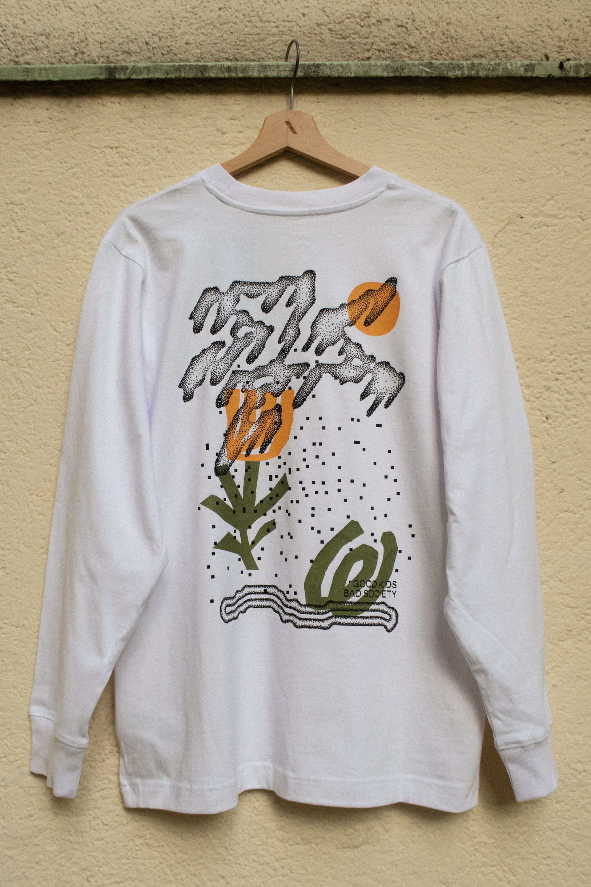 PIXEL BLOOM OVERSIZED LONGSLEEVE