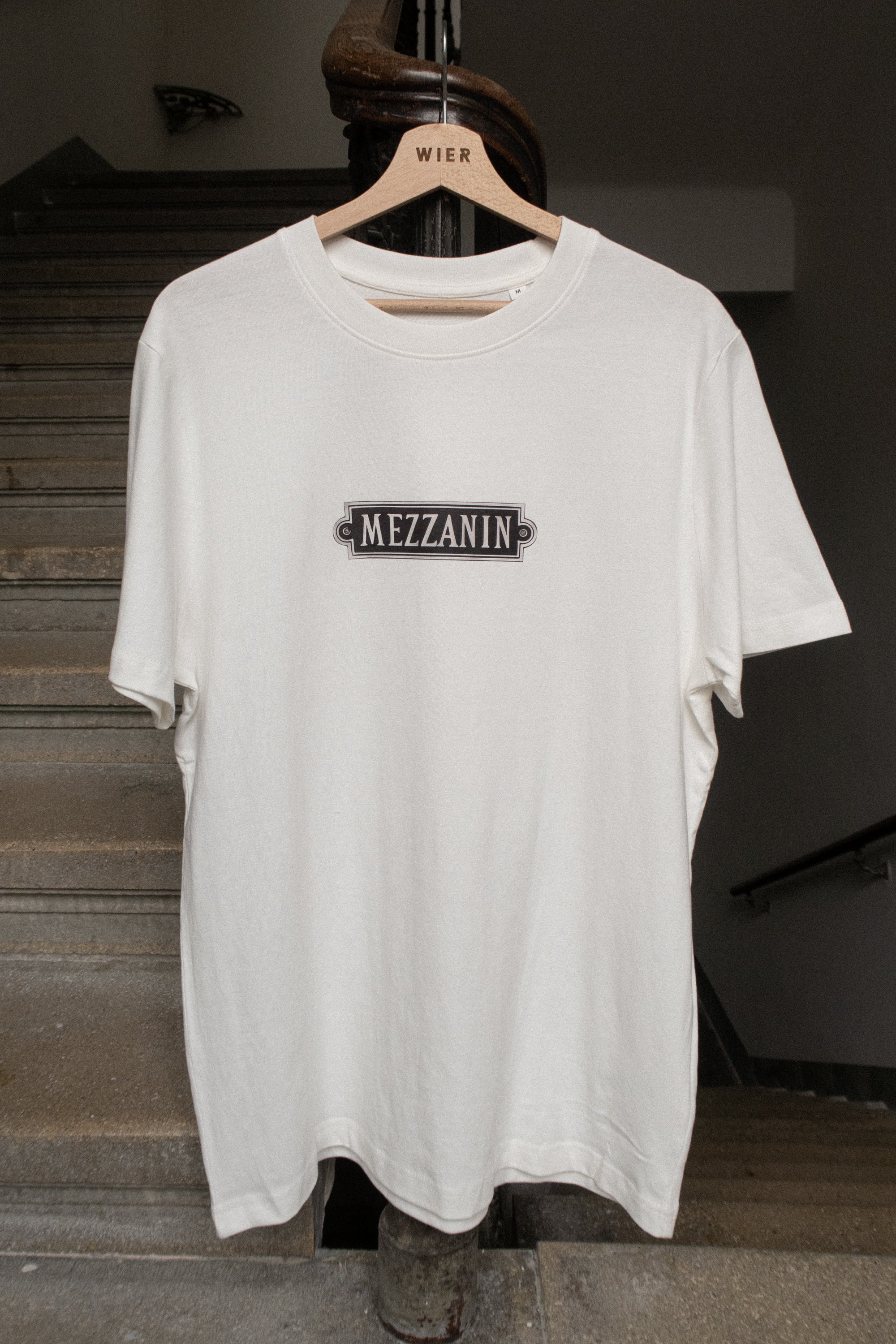 ALTBAU LOOSE FIT T-SHIRT