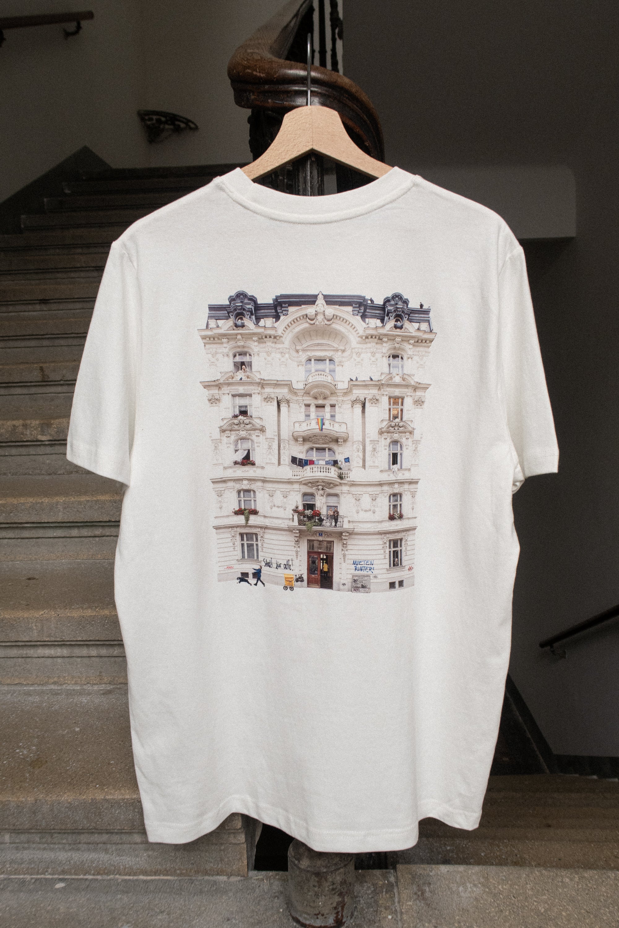 ALTBAU LOOSE FIT T-SHIRT
