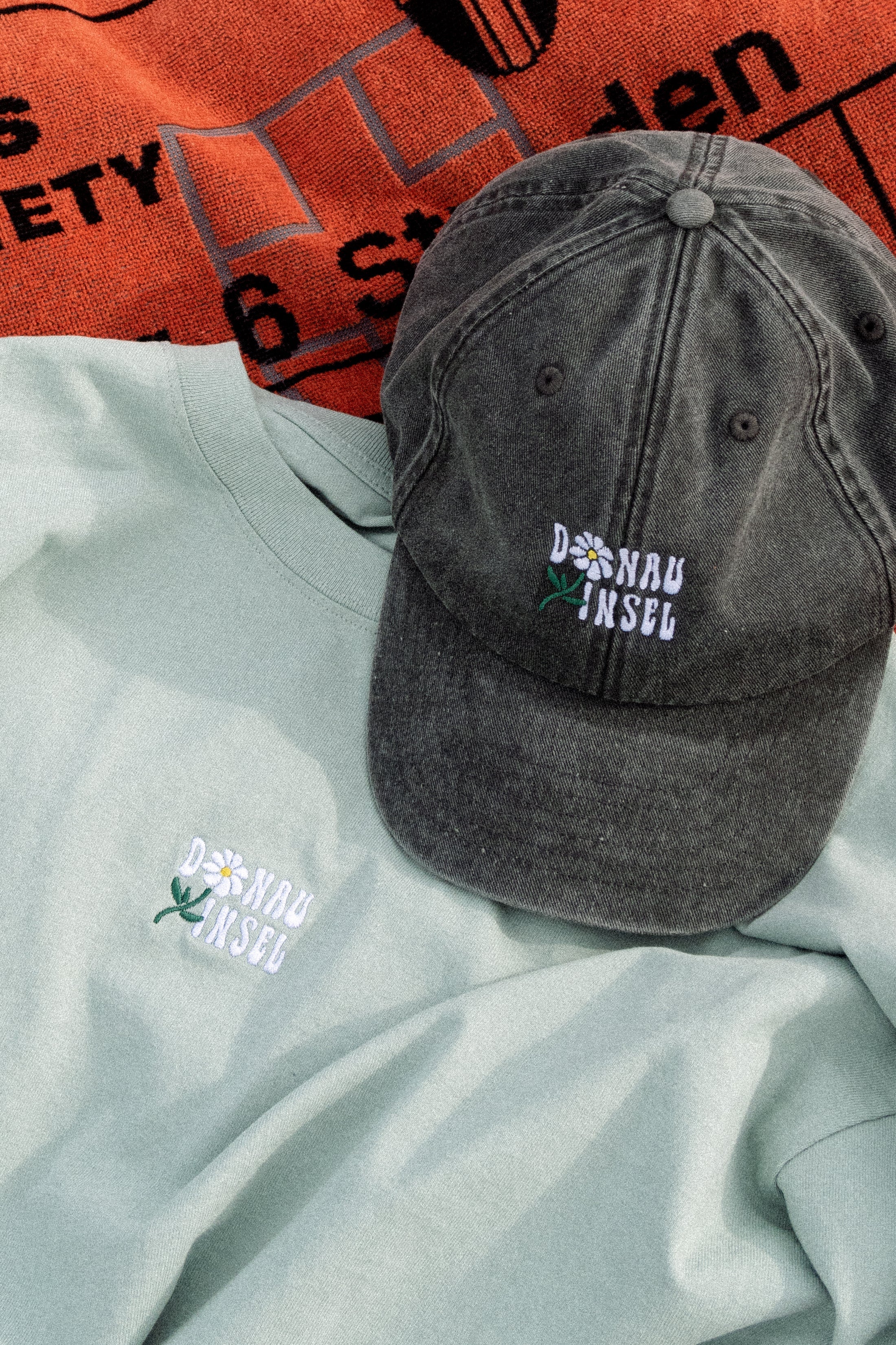 DONAUINSEL OVERSIZED T-SHIRT