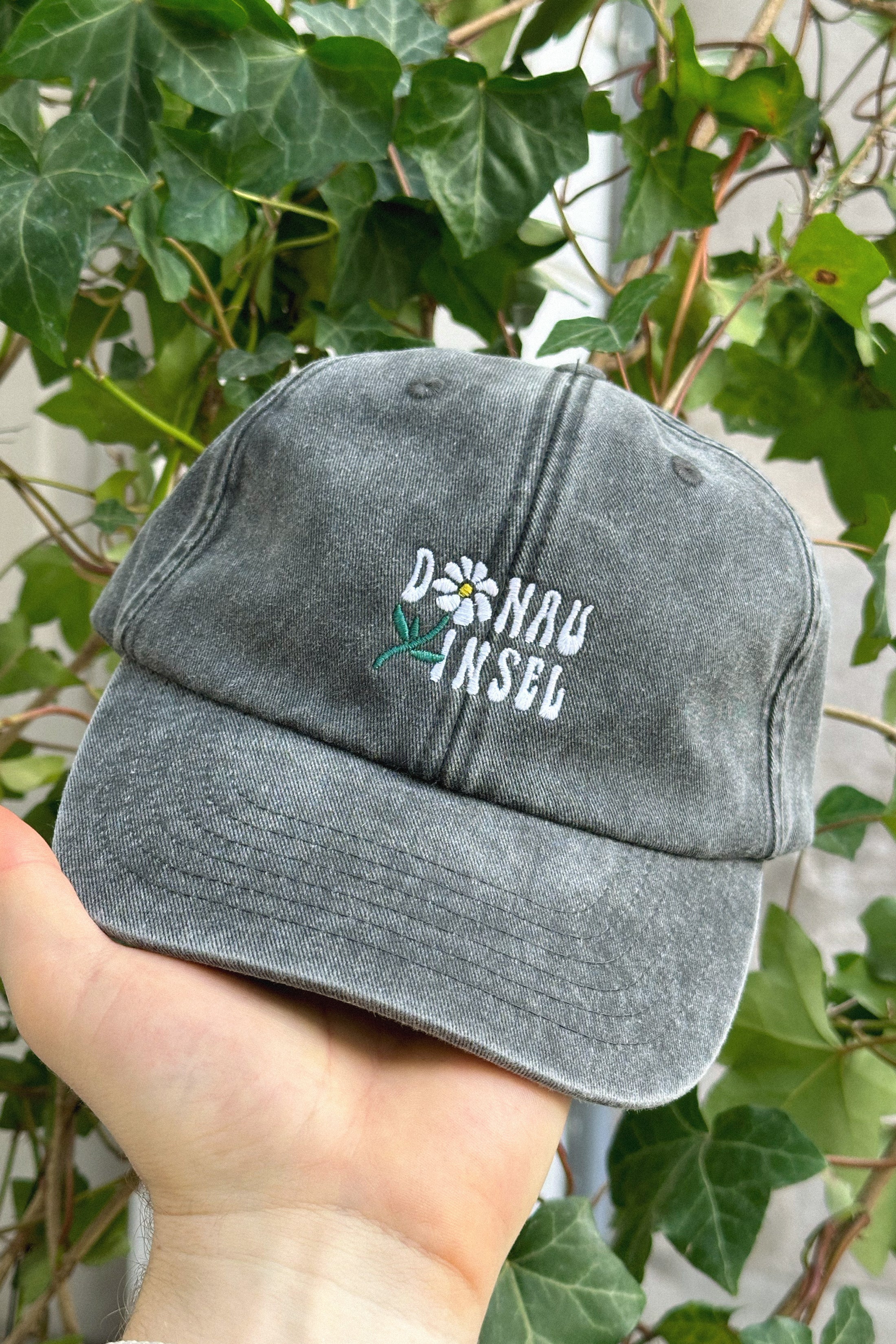 DONAUINSEL DAD CAP