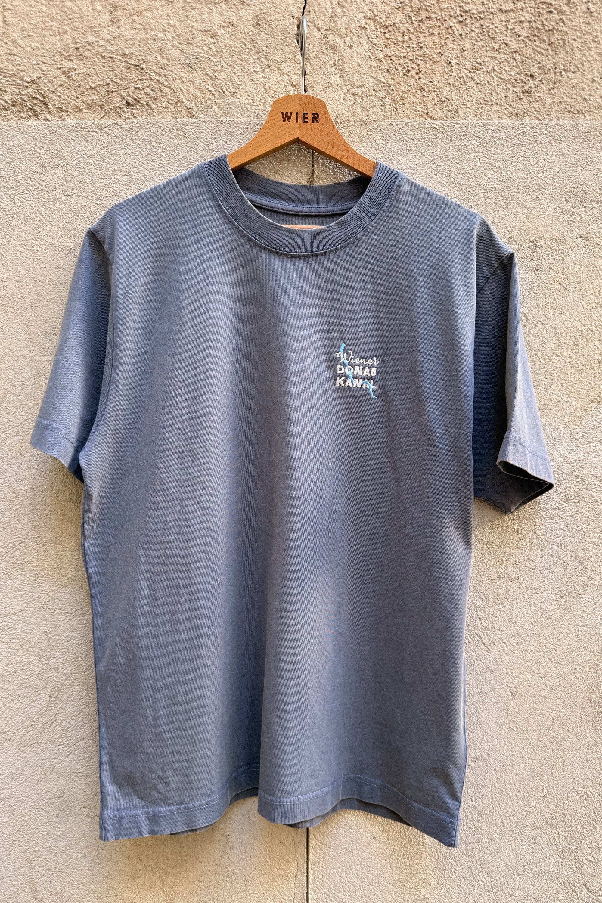 DONAUKANAL OVERSIZED T-SHIRT