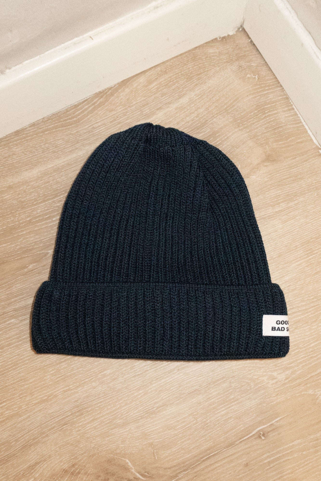 RIBBED MERINO WOOL BEANIE