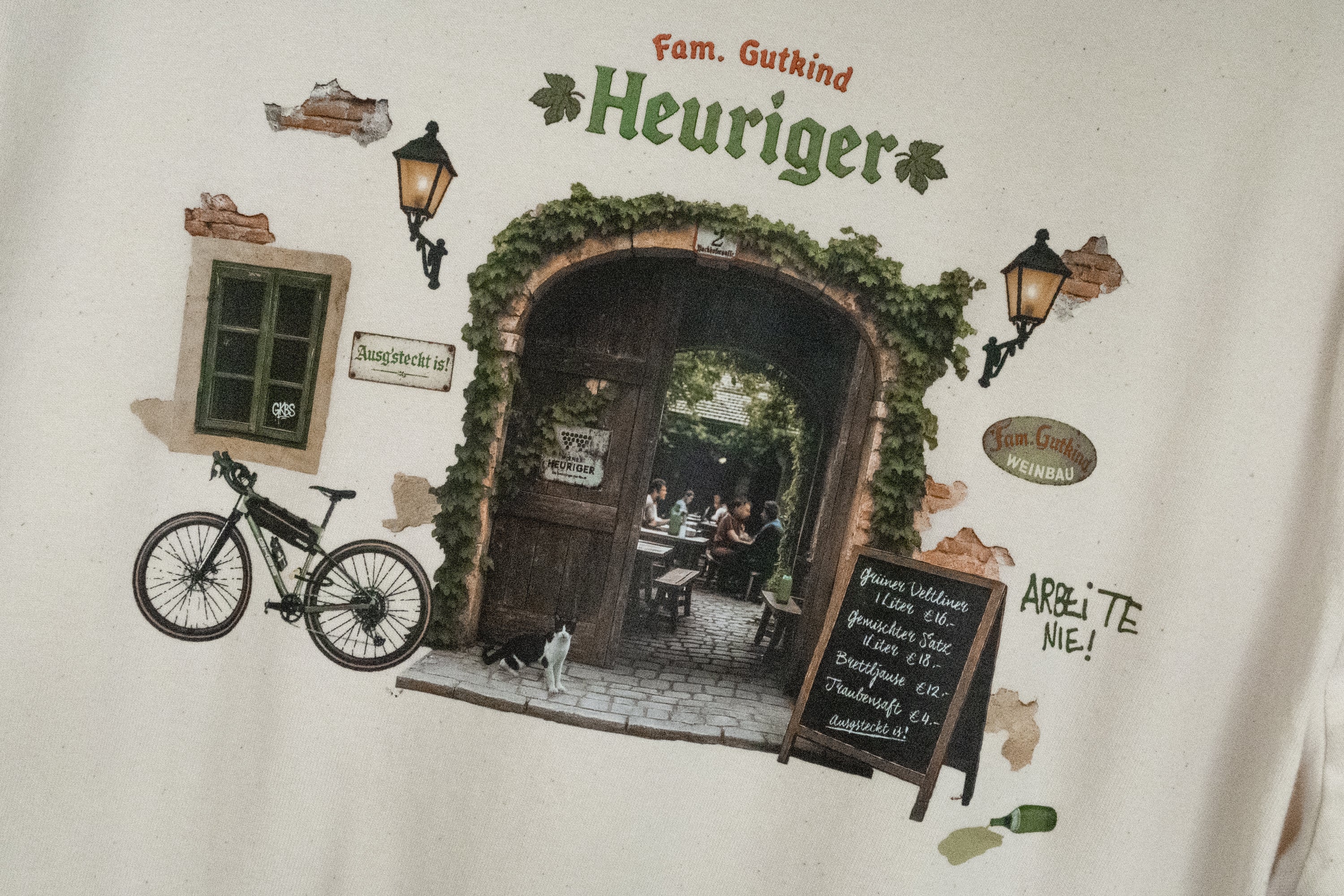 HEURIGER LOOSE FIT T-SHIRT