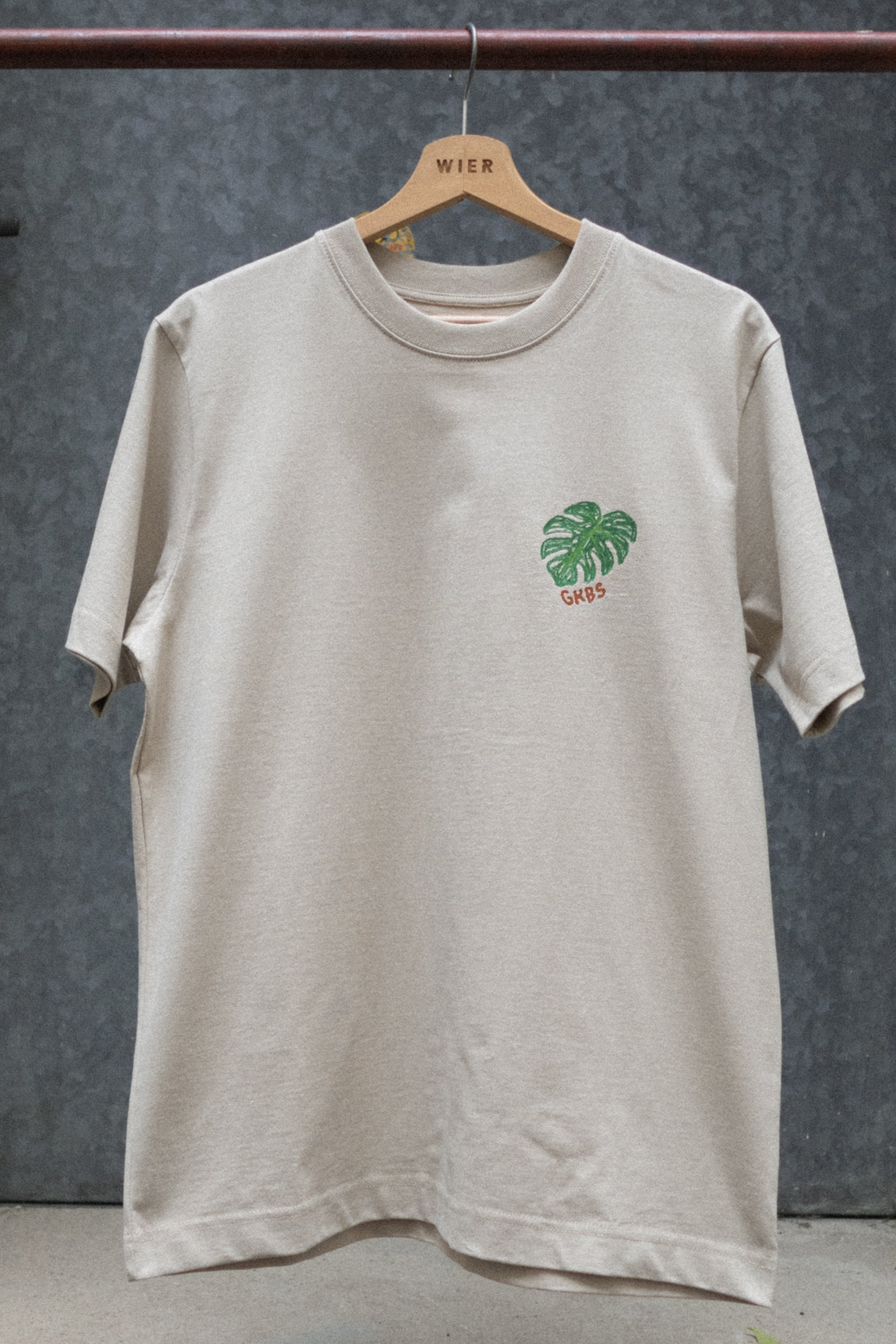MONSTERA DELICIOSA OVERSIZED FIT T-SHIRT