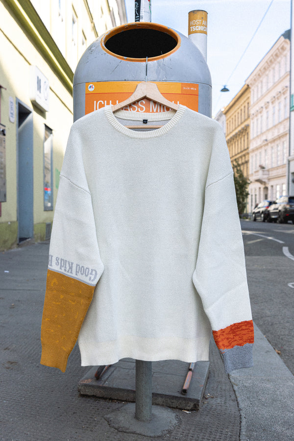 OVERSIZED CIGARETTE KNIT SWEATER